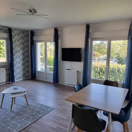 Ma Retz Basse Apartmán *